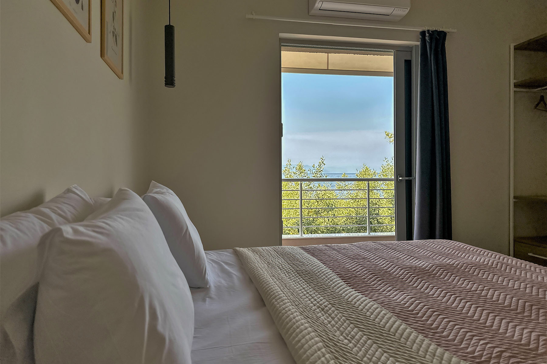 Hotel Evia | Mangata Seaside | Rovies, Evia